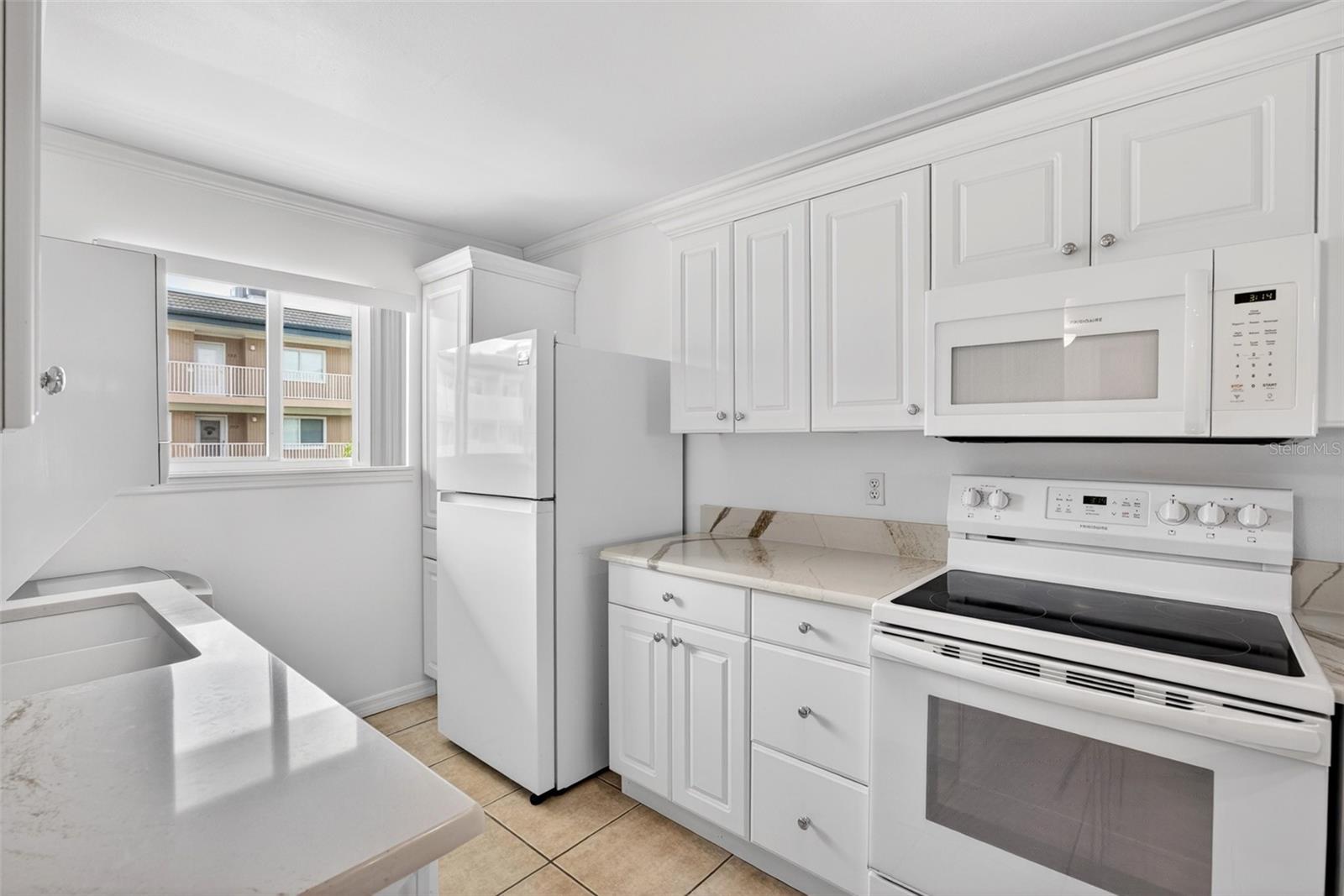 Image 10 of 34 For 150 Harborside Avenue 203