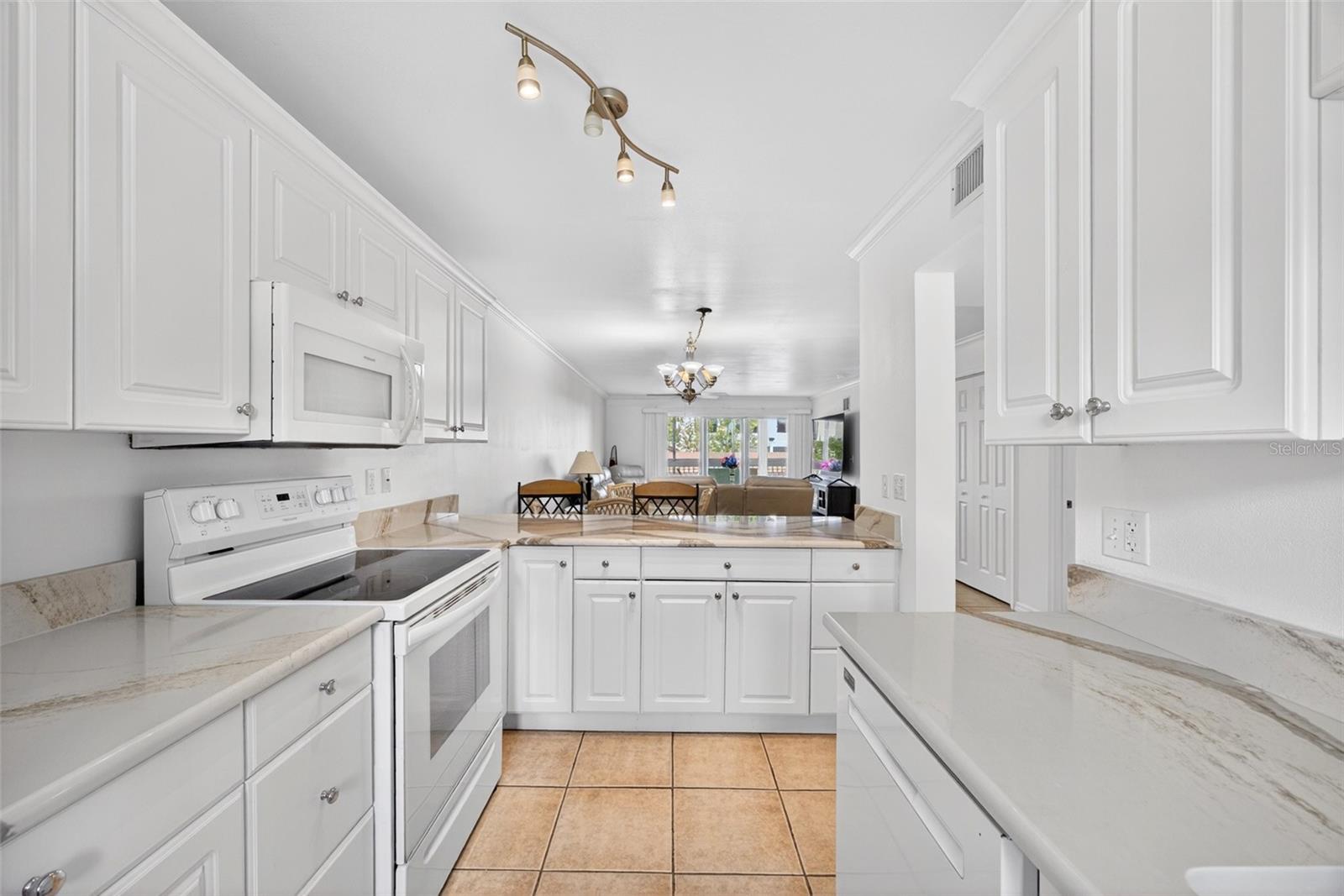 Image 11 of 34 For 150 Harborside Avenue 203