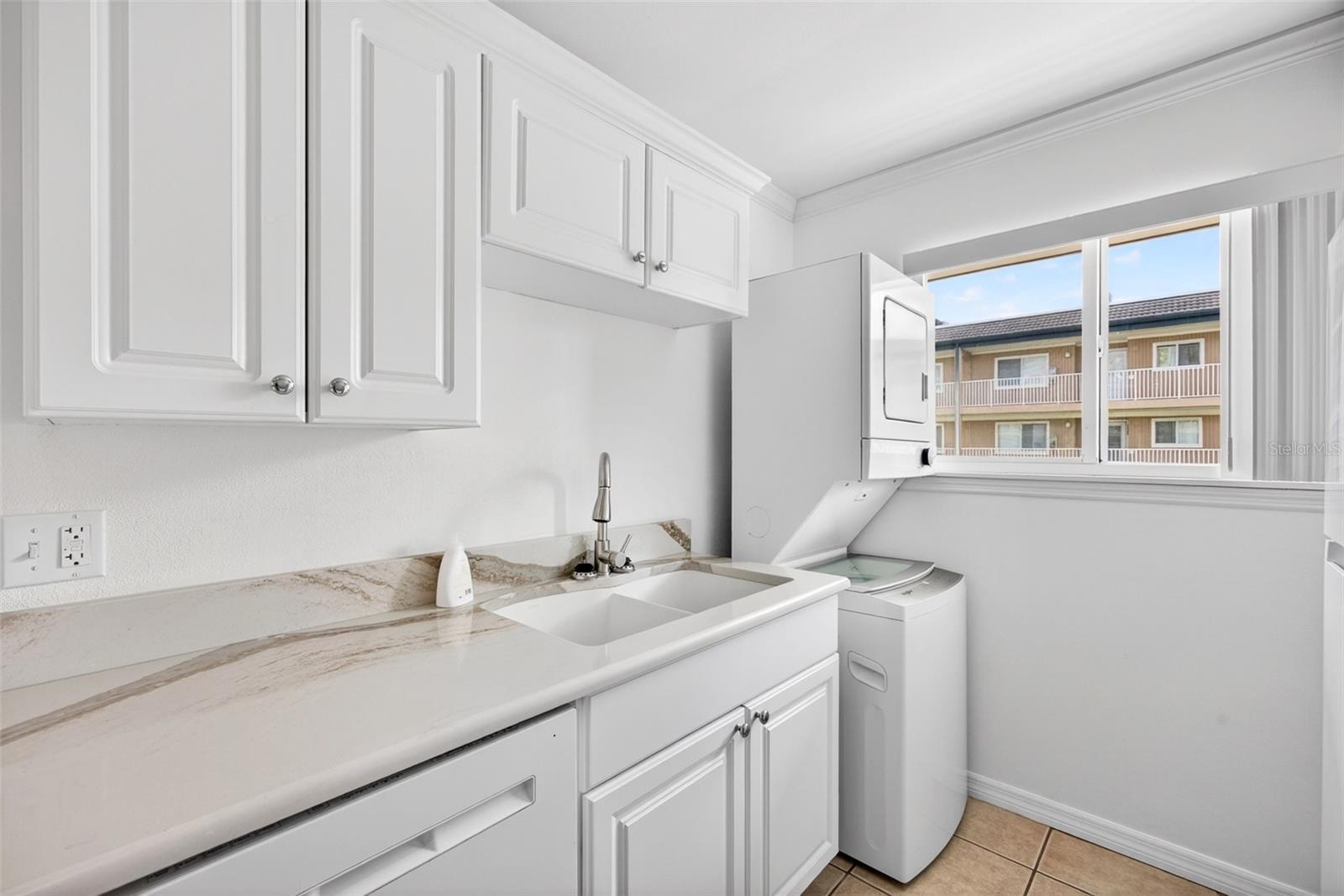 Image 12 of 34 For 150 Harborside Avenue 203