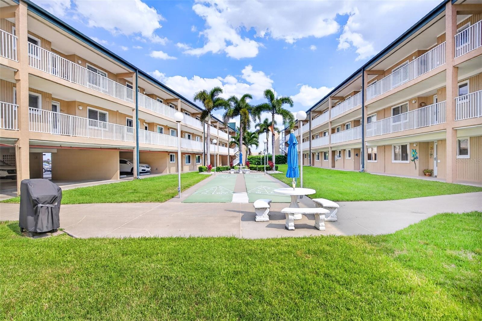 Image 27 of 34 For 150 Harborside Avenue 203