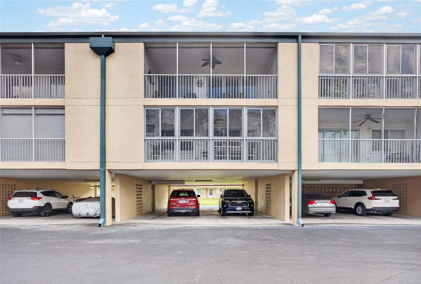 Image 29 of 34 For 150 Harborside Avenue 203