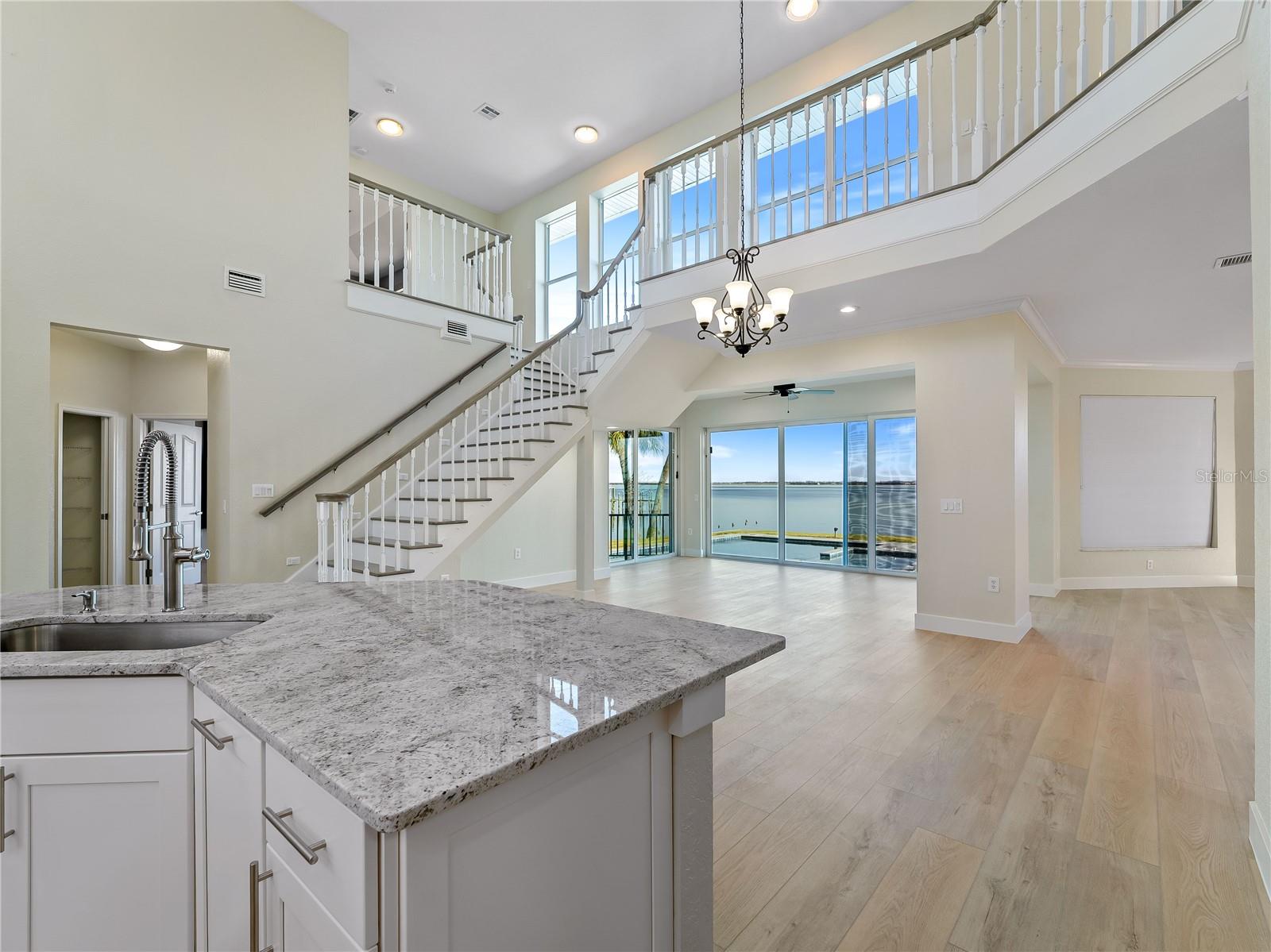 Image 17 of 90 For 4430 North Shore Drive