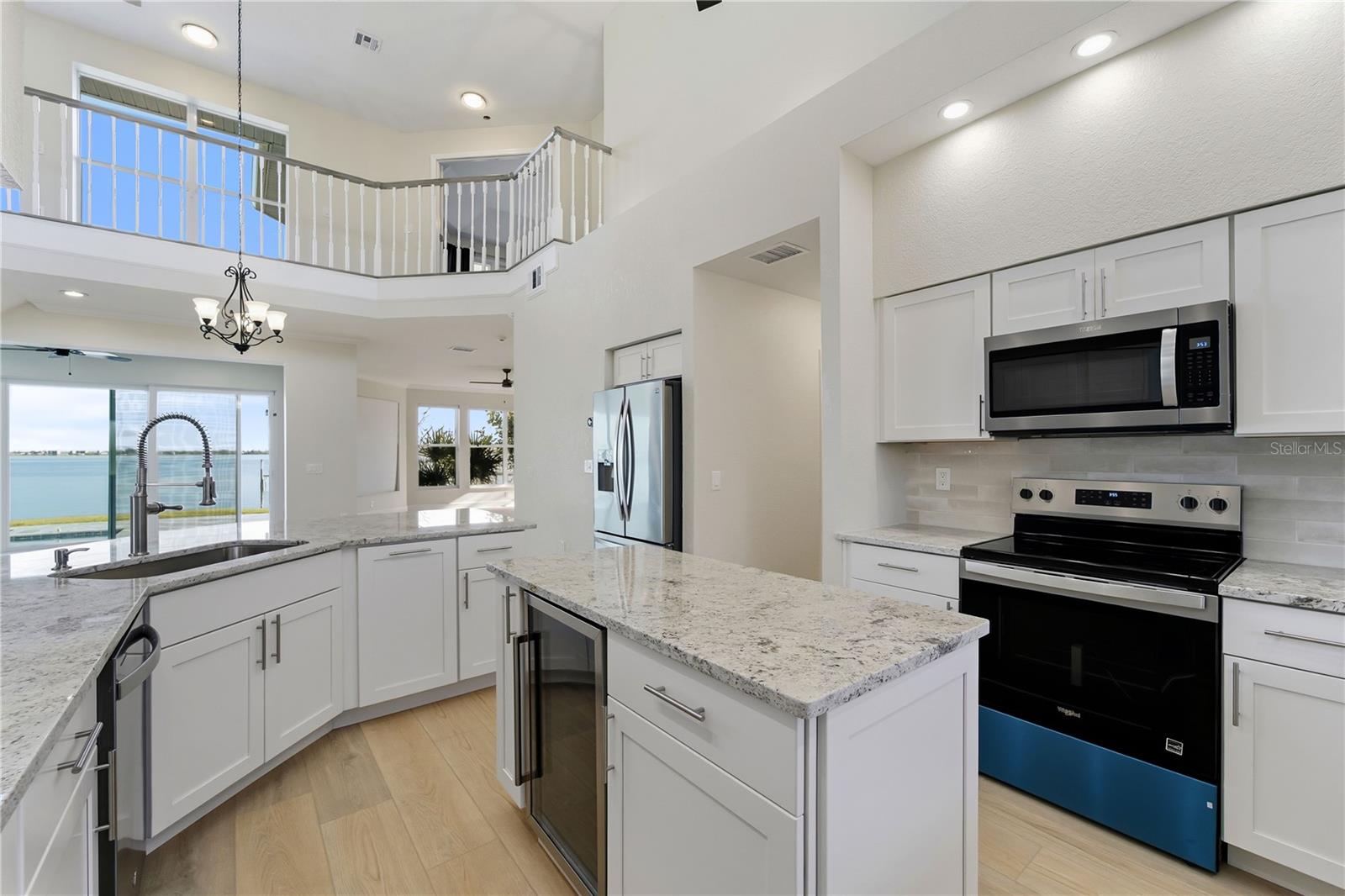 Image 20 of 90 For 4430 North Shore Drive