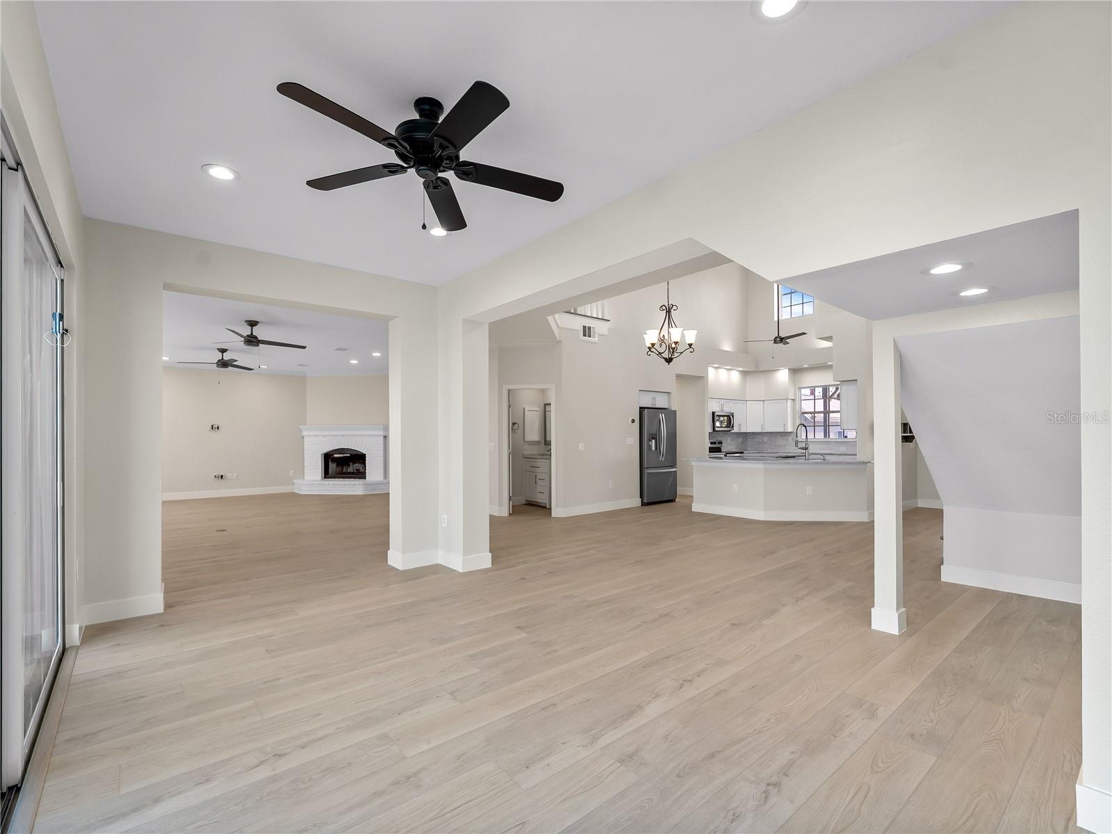 Image 24 of 90 For 4430 North Shore Drive