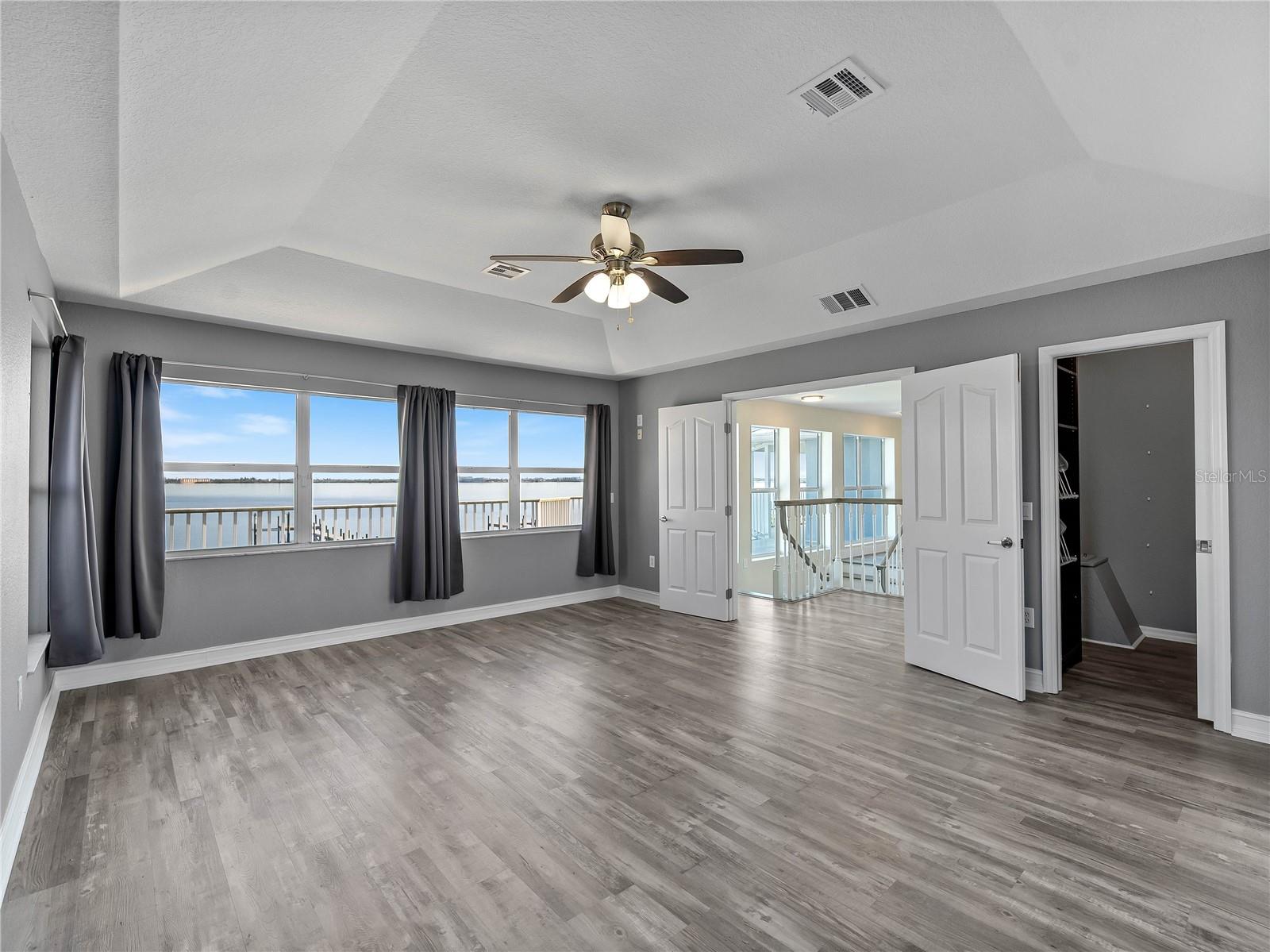 Image 49 of 90 For 4430 North Shore Drive