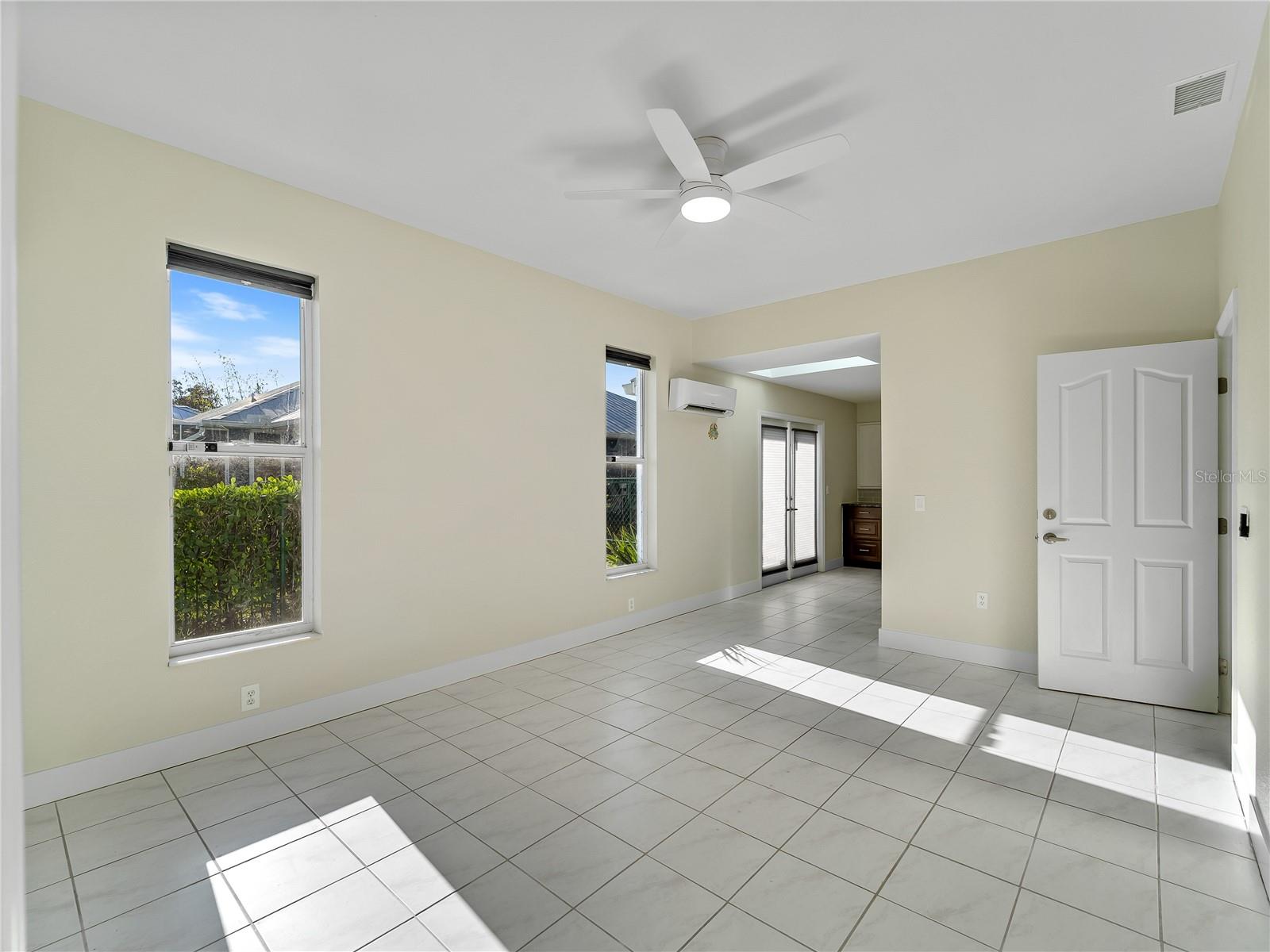 Image 77 of 90 For 4430 North Shore Drive