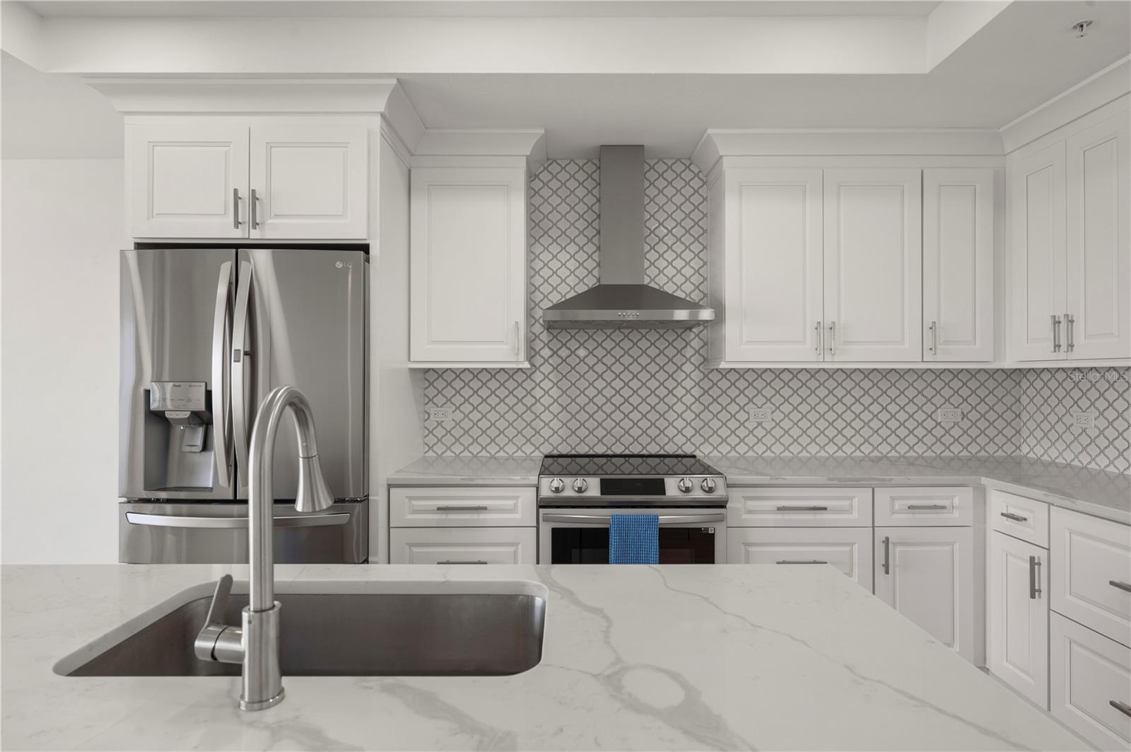 Image 13 of 60 For 1425 Park Beach Circle 1310