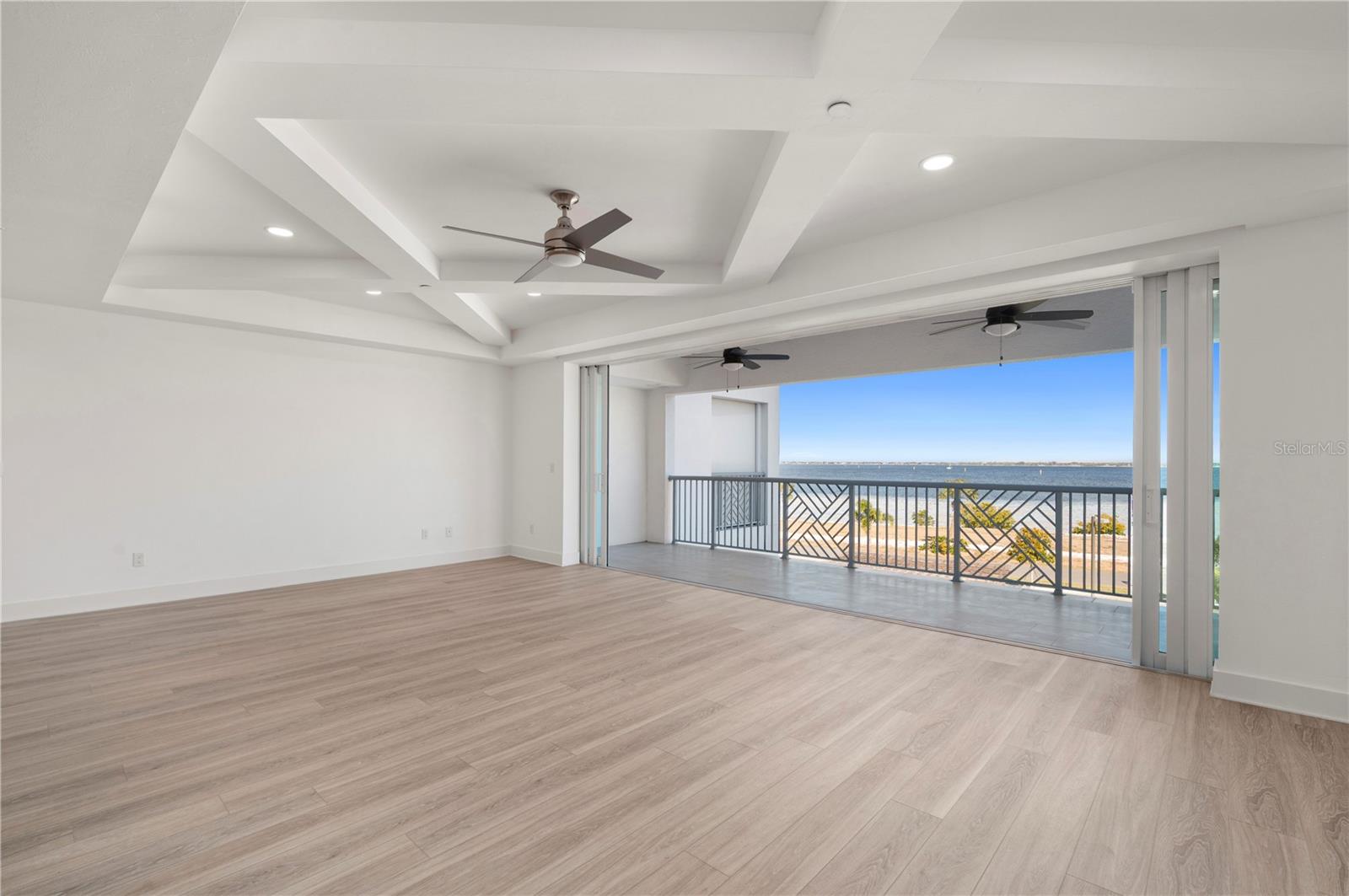 Image 20 of 60 For 1425 Park Beach Circle 1310