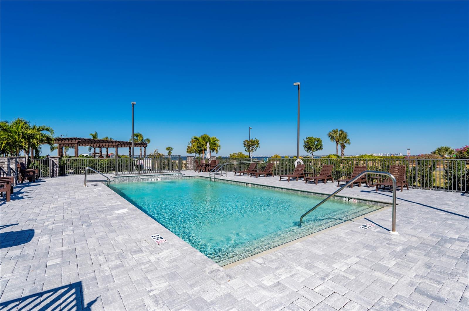 Image 43 of 60 For 1425 Park Beach Circle 1310