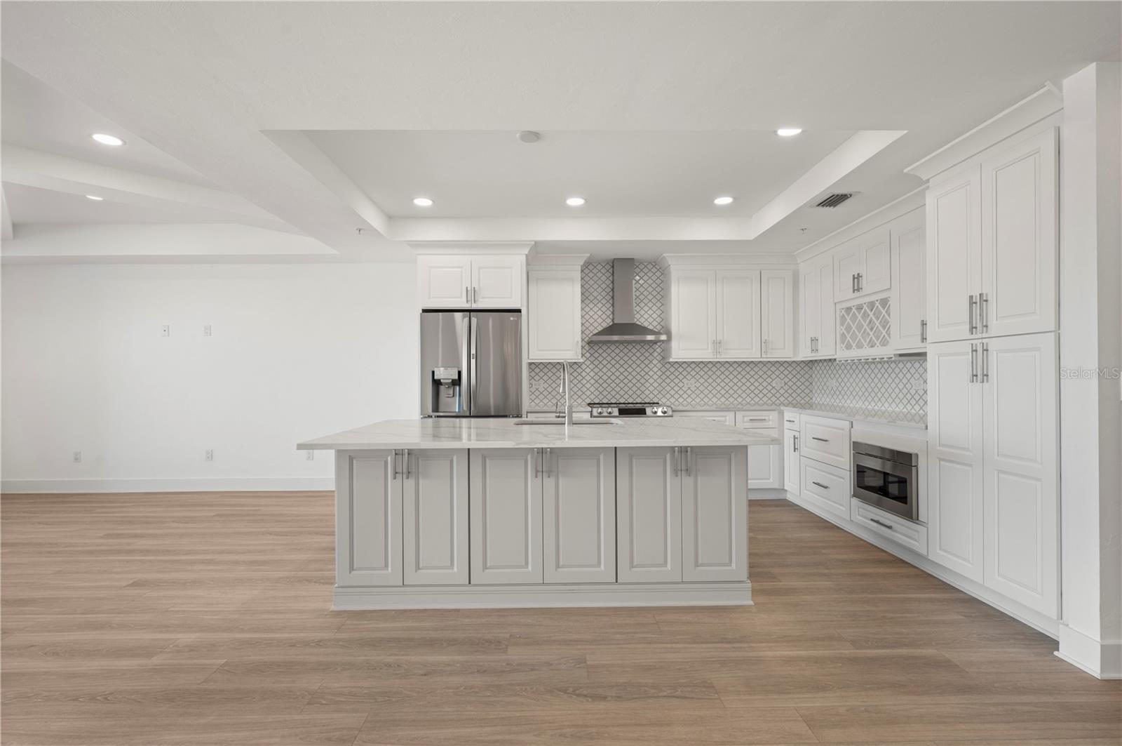 Image 9 of 60 For 1425 Park Beach Circle 1310