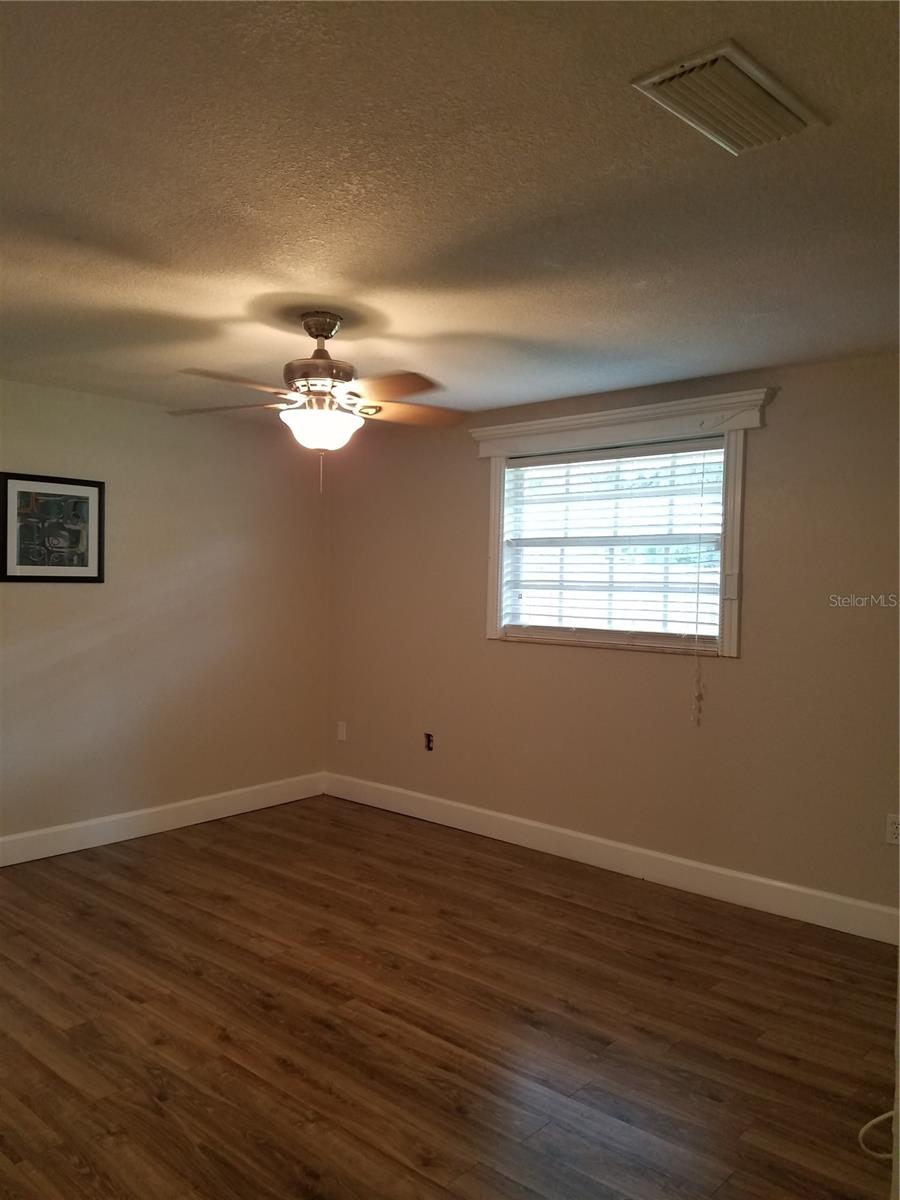 Image 13 of 31 For 21221 Burkhart Drive