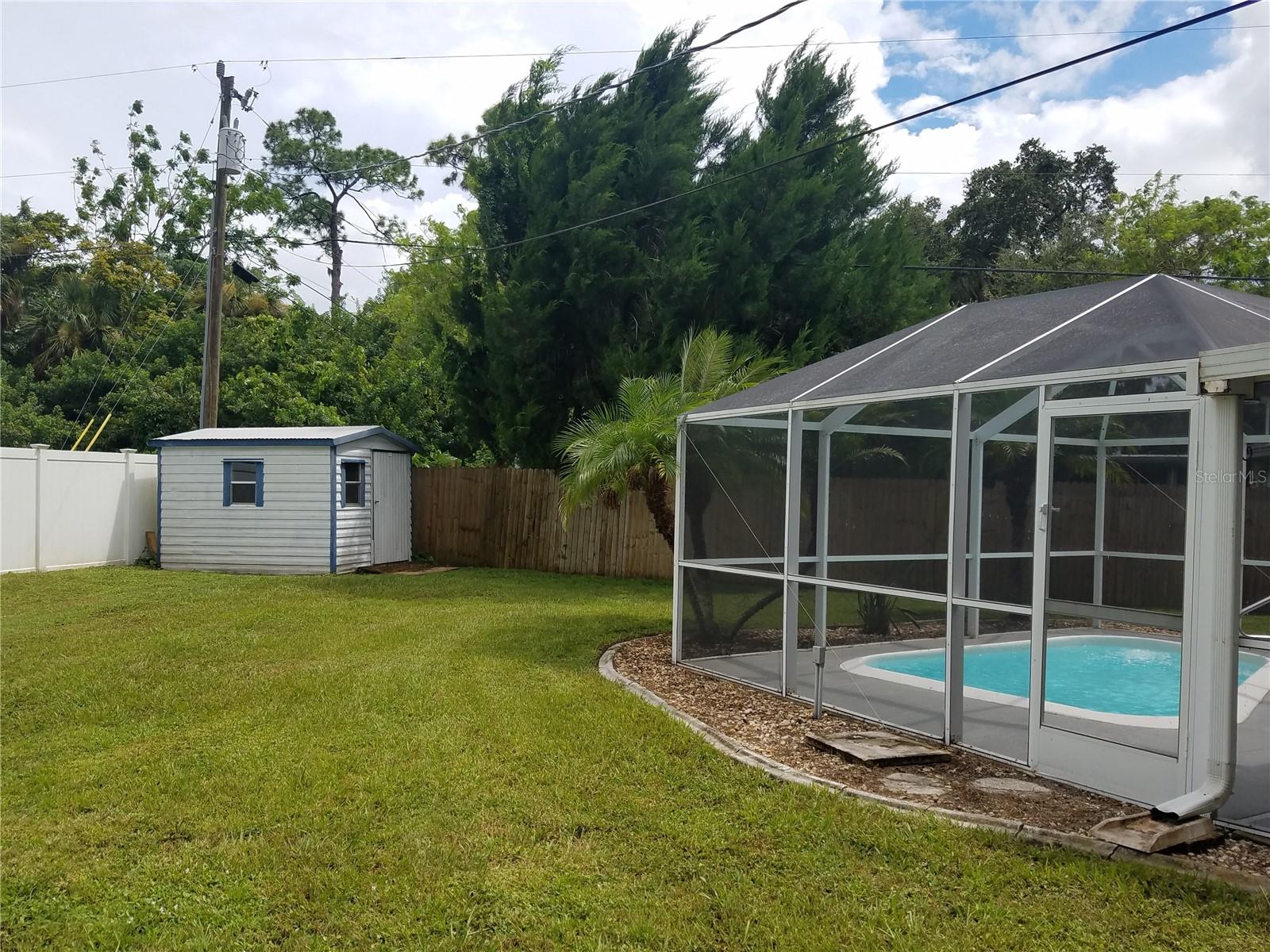 Image 27 of 31 For 21221 Burkhart Drive