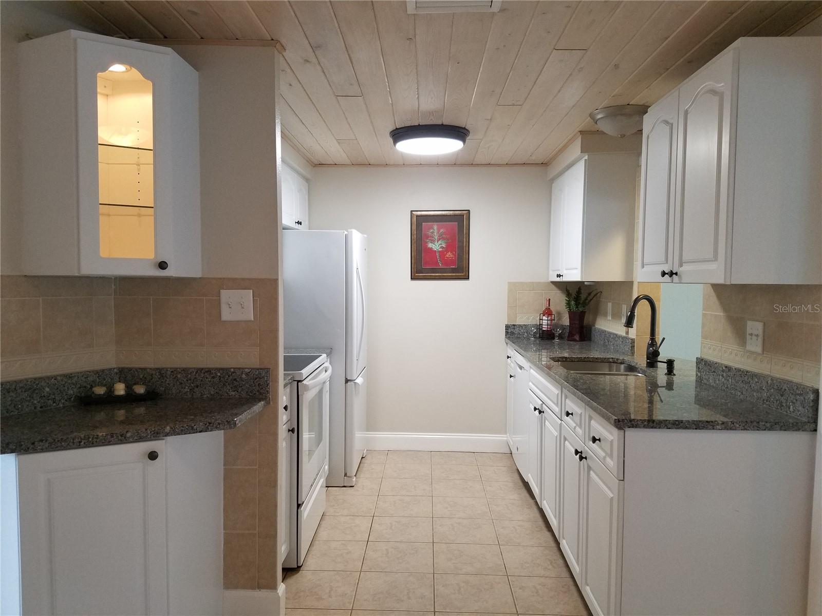 Image 7 of 31 For 21221 Burkhart Drive