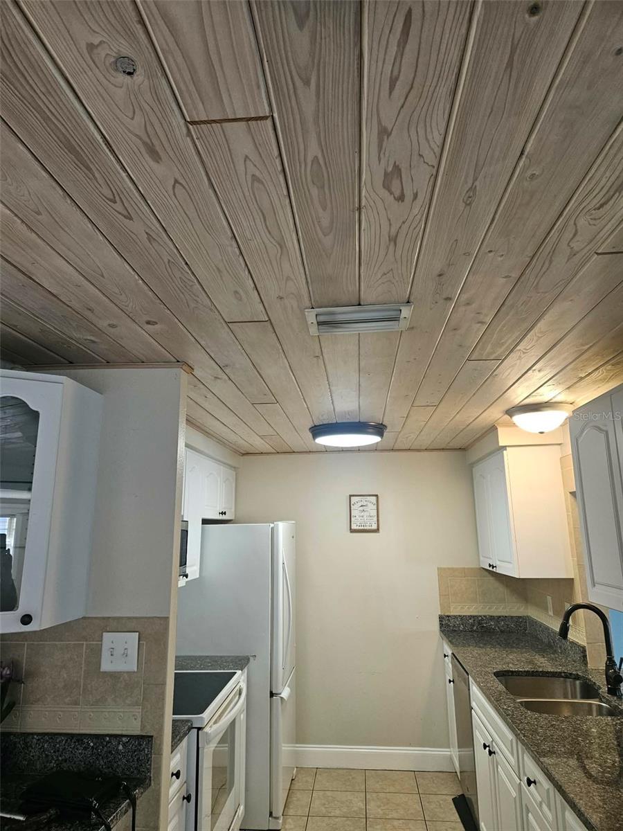 Image 8 of 31 For 21221 Burkhart Drive