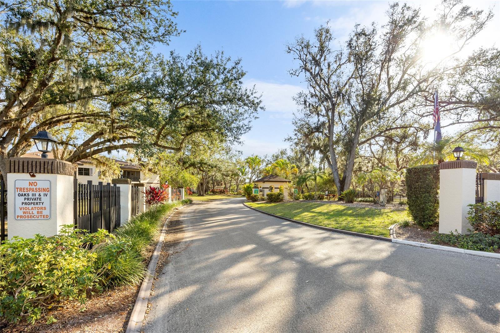 Image 28 of 32 For 19505 Quesada Avenue Ee204