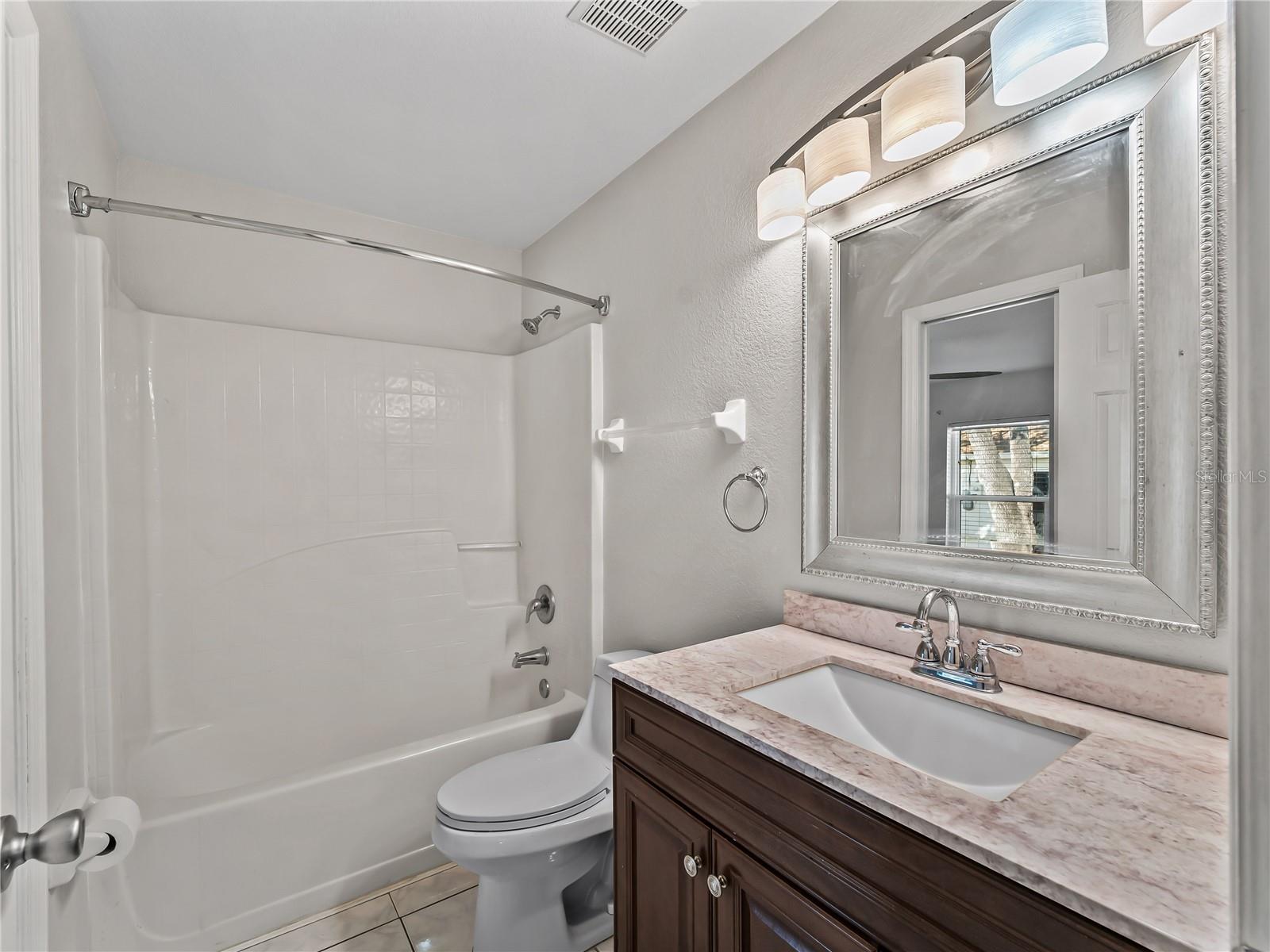 Image 15 of 46 For 4985 Beckham Street