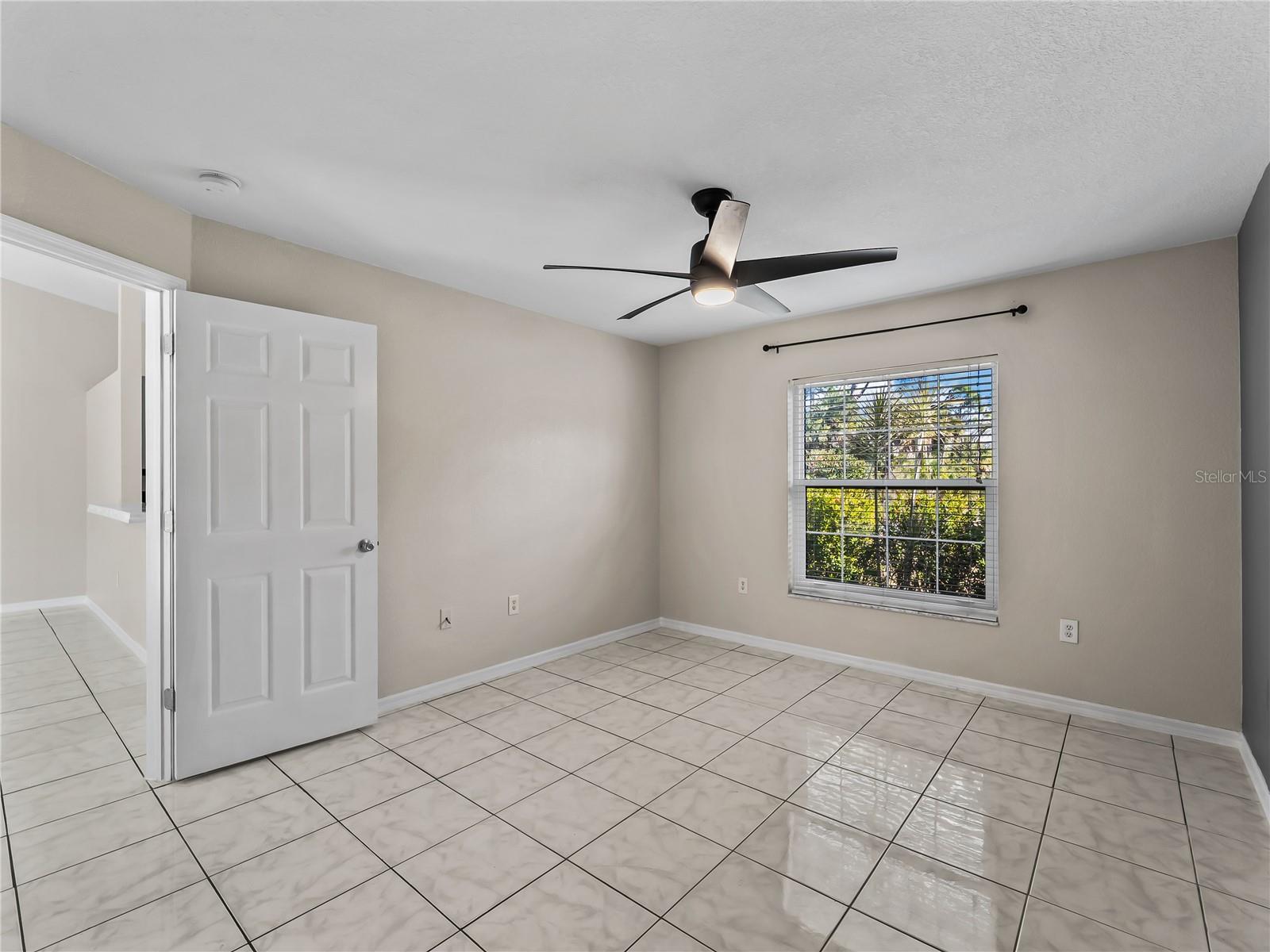 Image 8 of 46 For 4985 Beckham Street