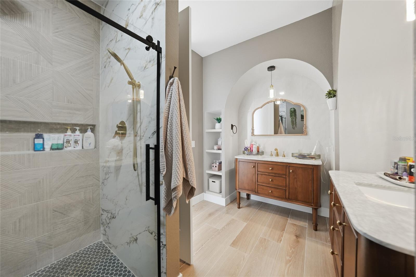 Image 23 of 57 For 2481 Faye Terrace