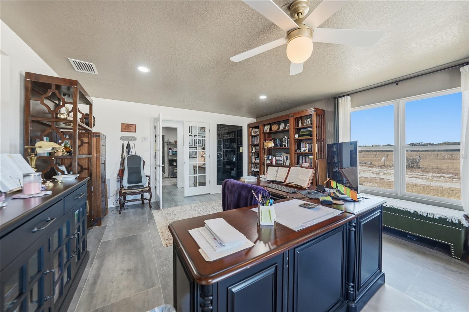 Image 35 of 57 For 2481 Faye Terrace