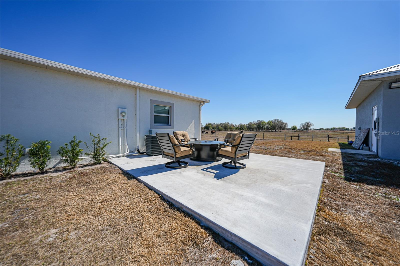 Image 39 of 57 For 2481 Faye Terrace