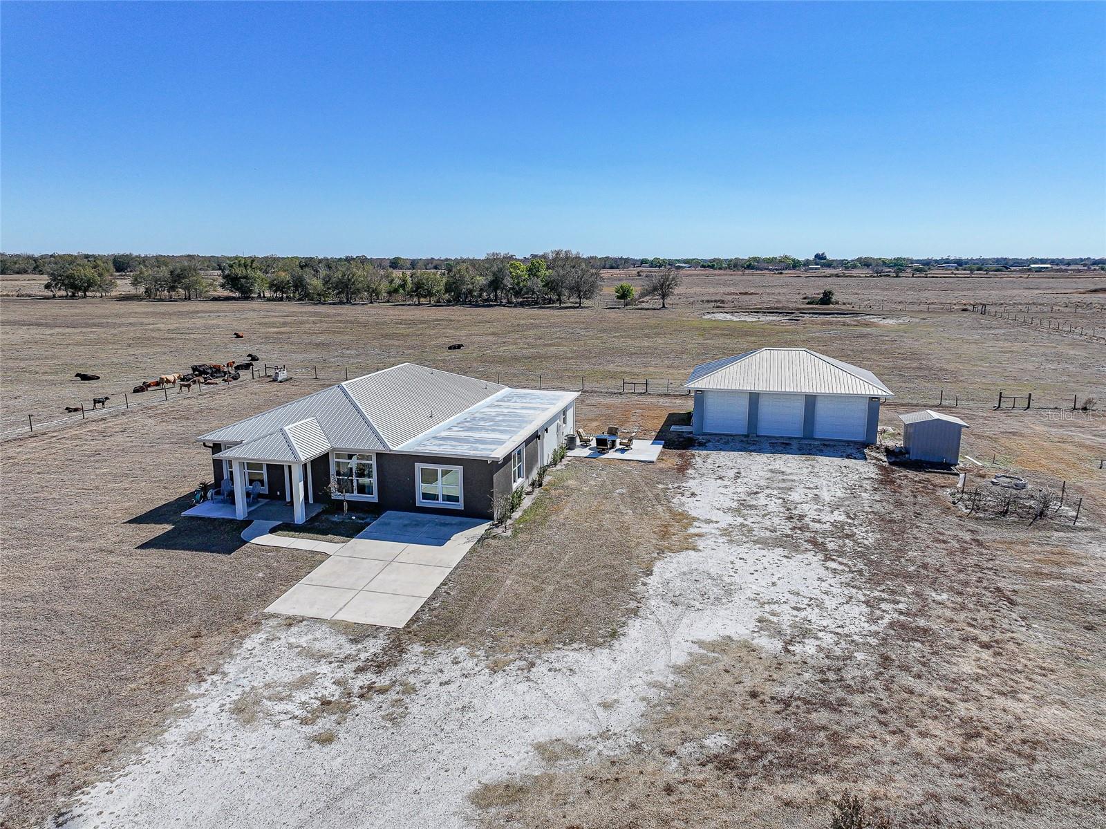 Image 52 of 57 For 2481 Faye Terrace