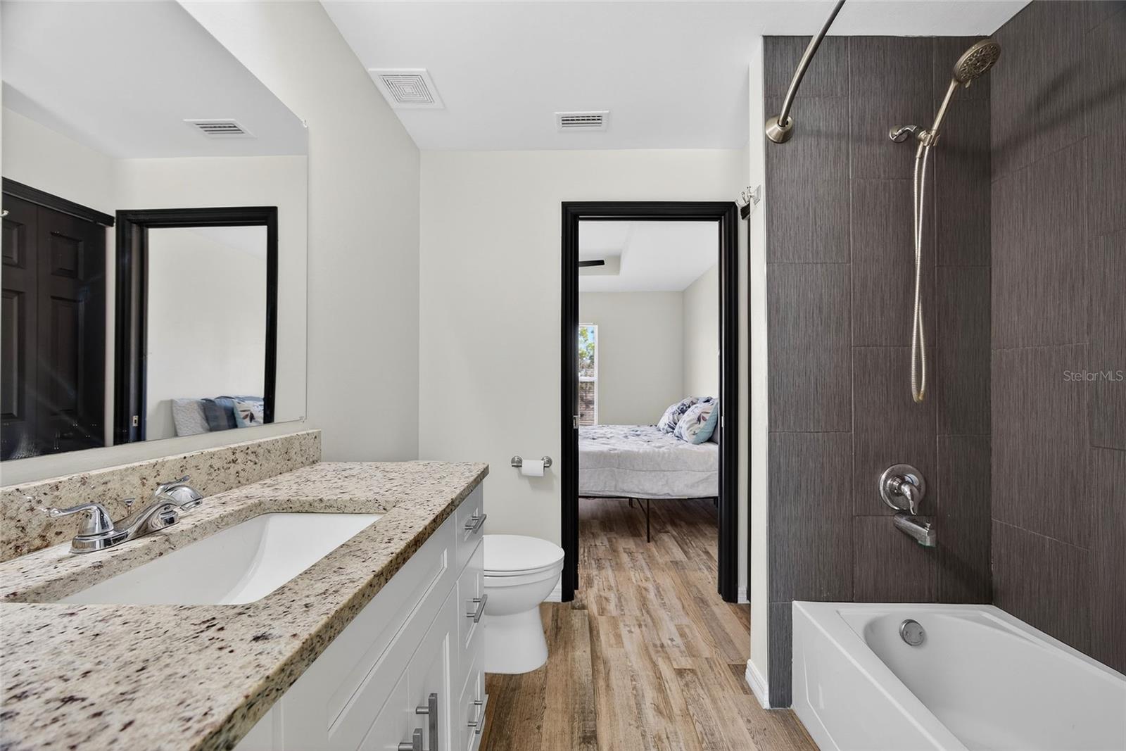 Image 12 of 30 For 27130 Savoy Drive