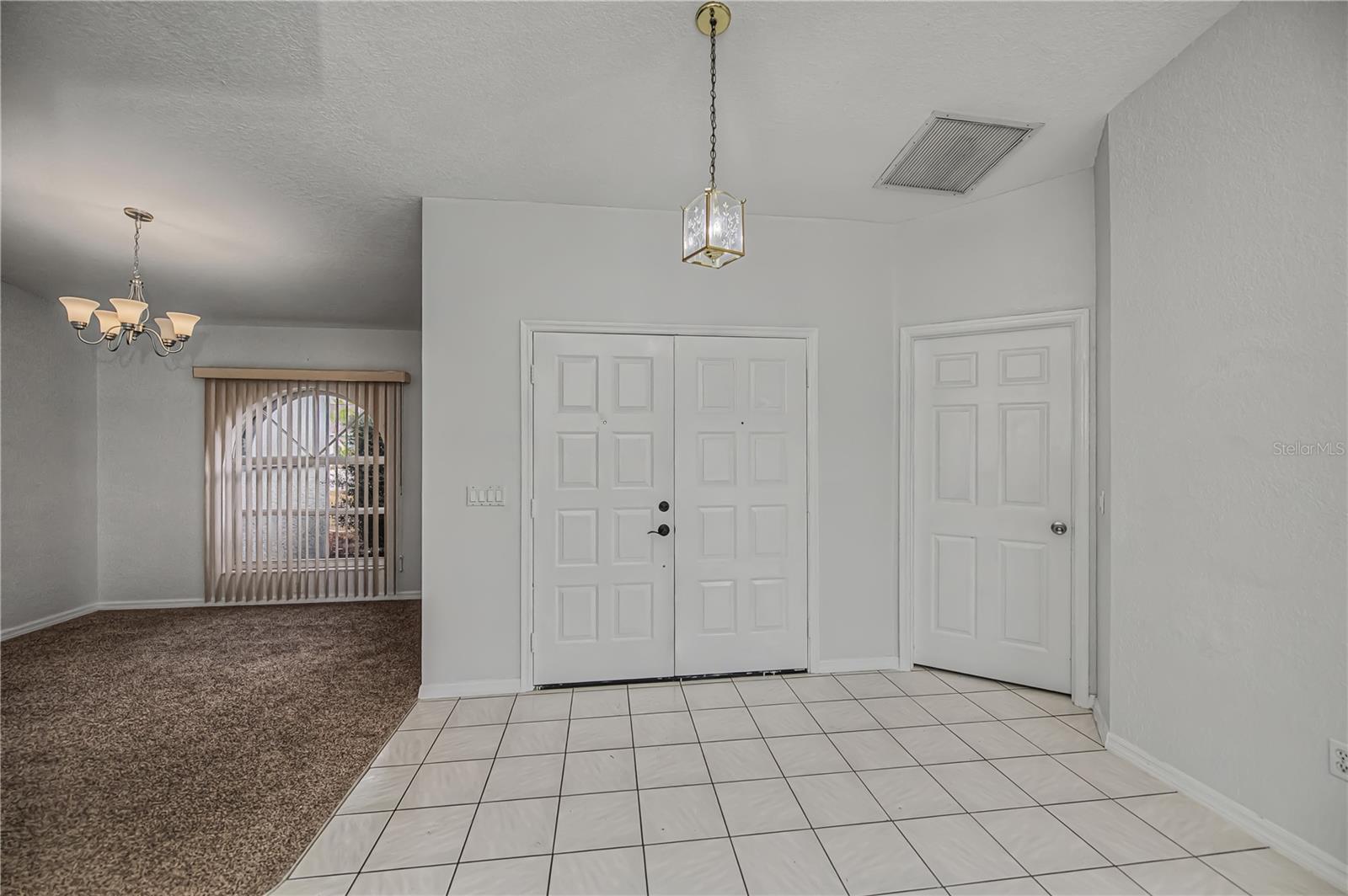 Image 10 of 61 For 293 Maraca Street