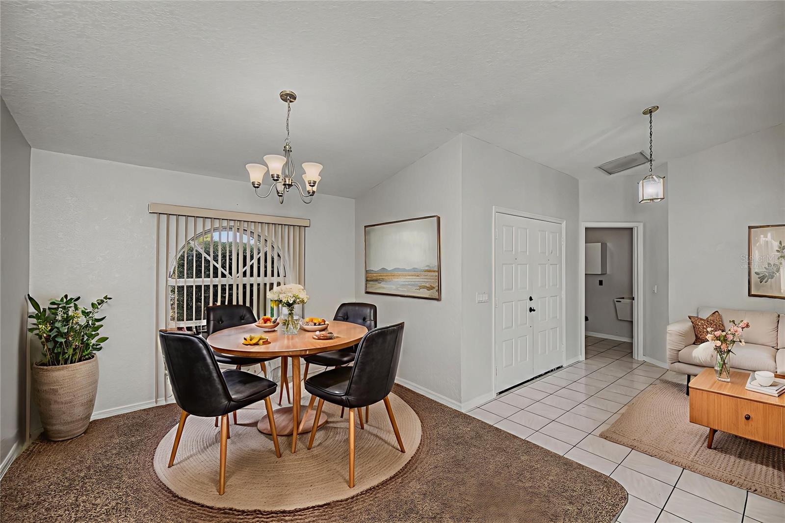 Image 12 of 61 For 293 Maraca Street