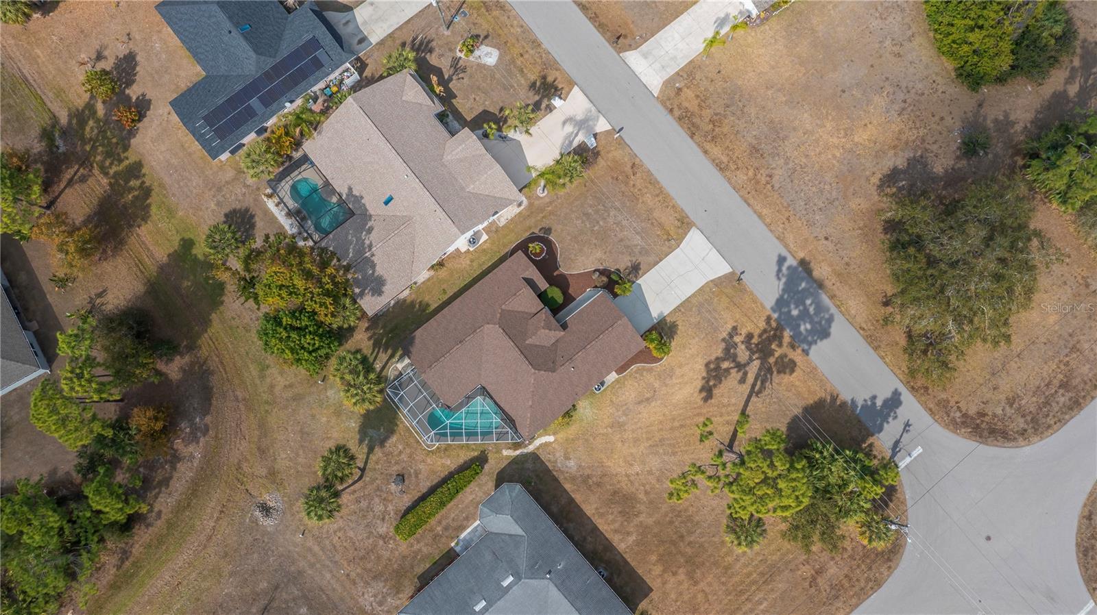 Image 5 of 61 For 293 Maraca Street