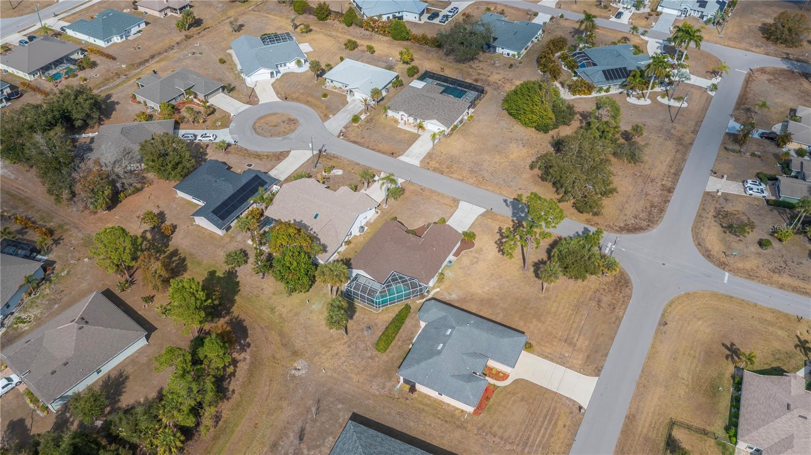 Image 7 of 61 For 293 Maraca Street