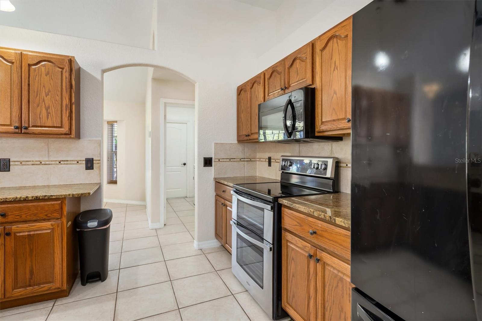 Image 17 of 58 For 3707 Giblin Drive