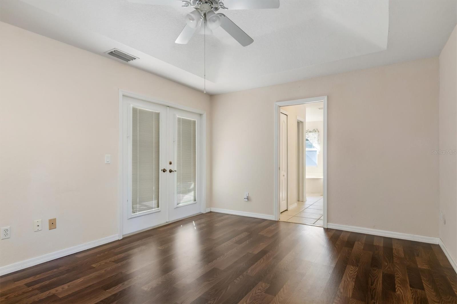 Image 28 of 58 For 3707 Giblin Drive