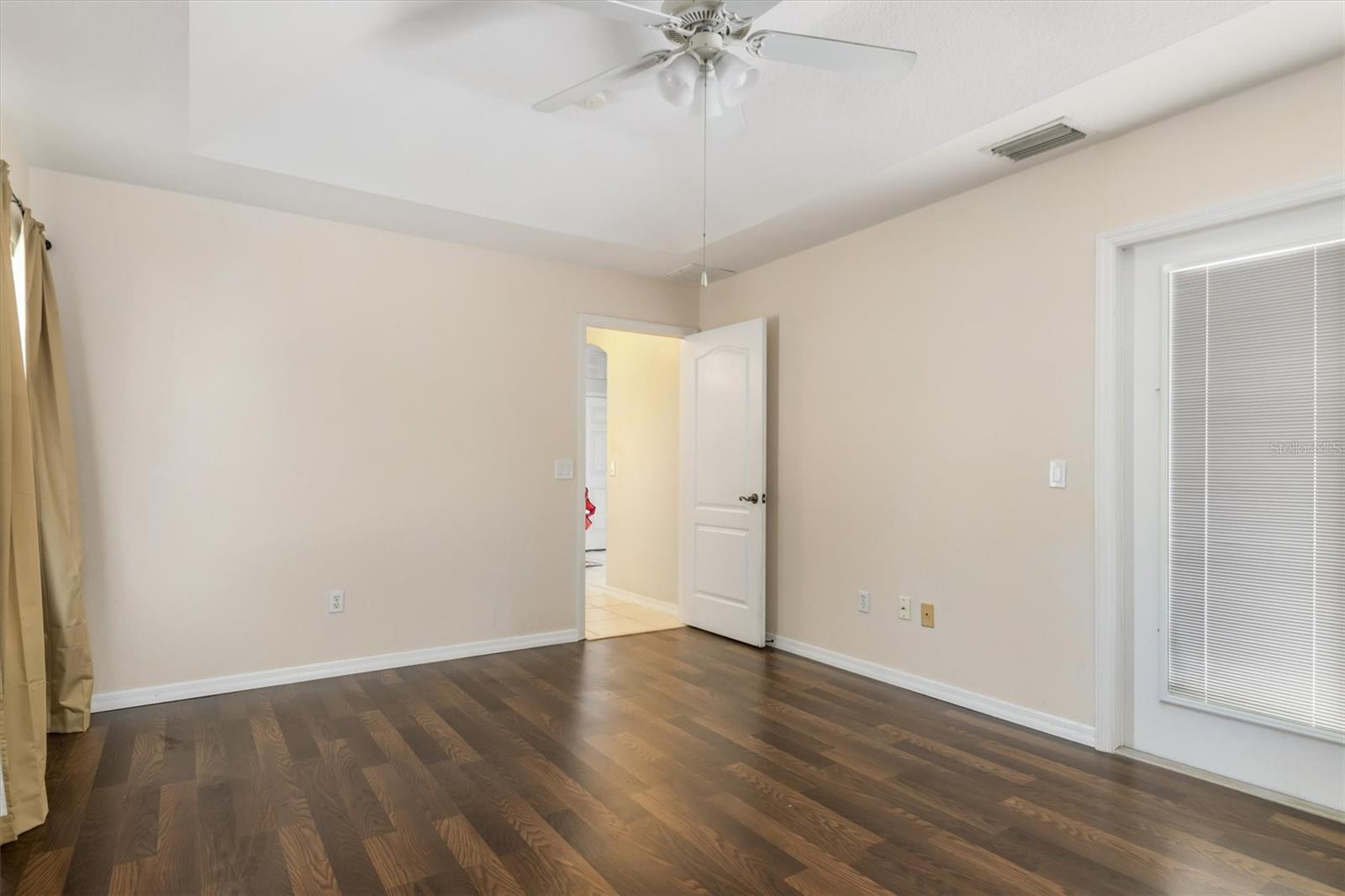 Image 29 of 58 For 3707 Giblin Drive