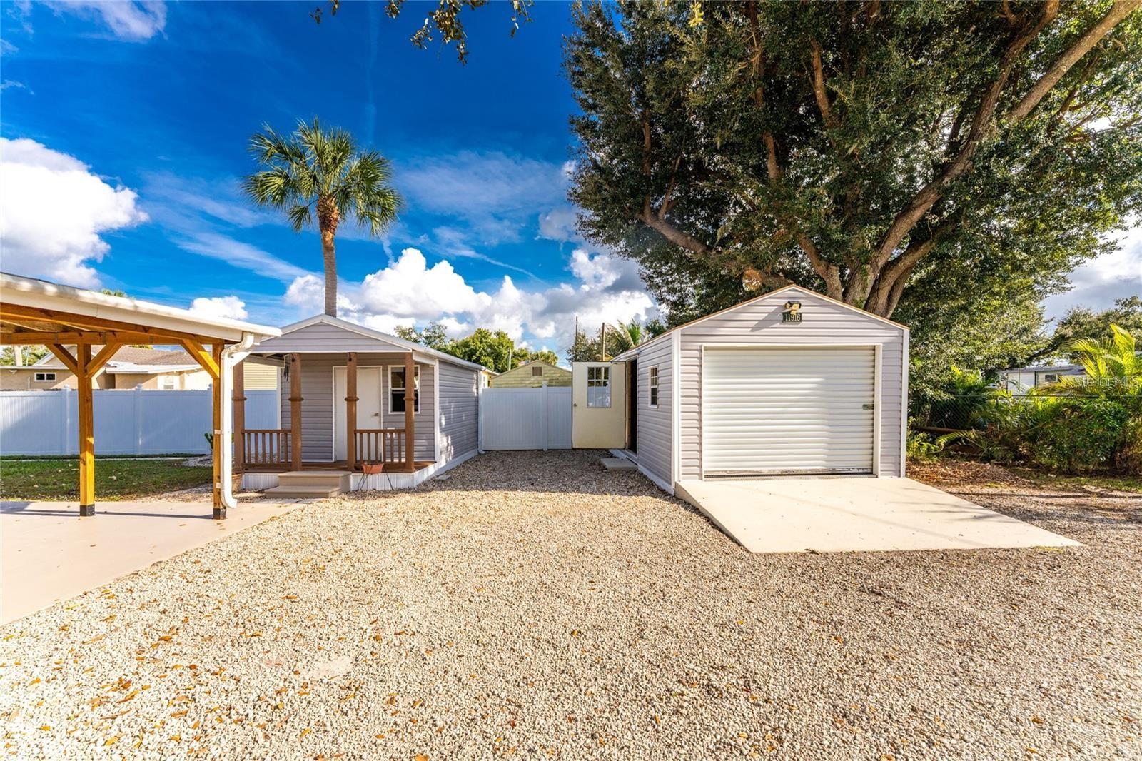 Image 32 of 48 For 11916 Newman Terrace