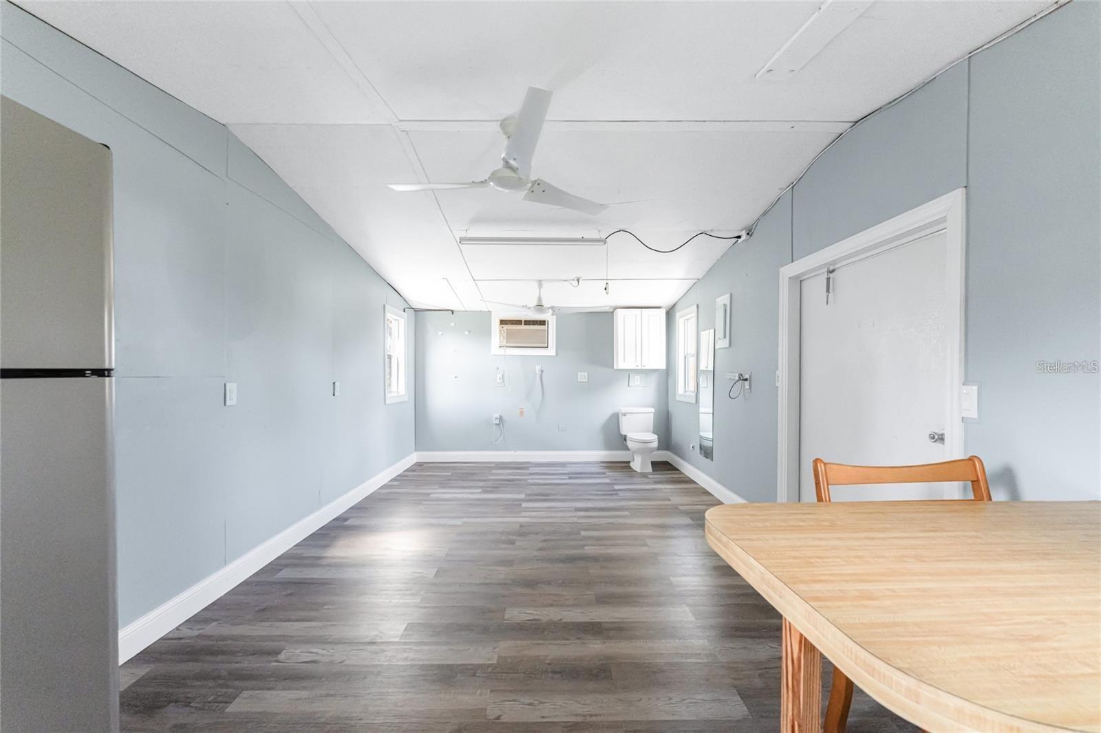 Image 39 of 48 For 11916 Newman Terrace