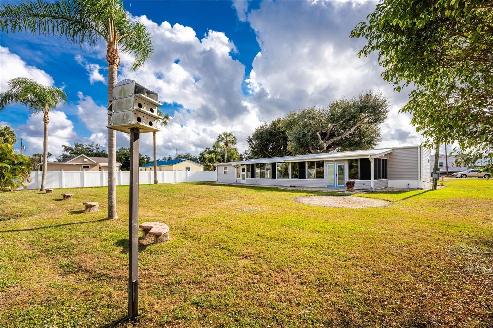 Image 40 of 48 For 11916 Newman Terrace