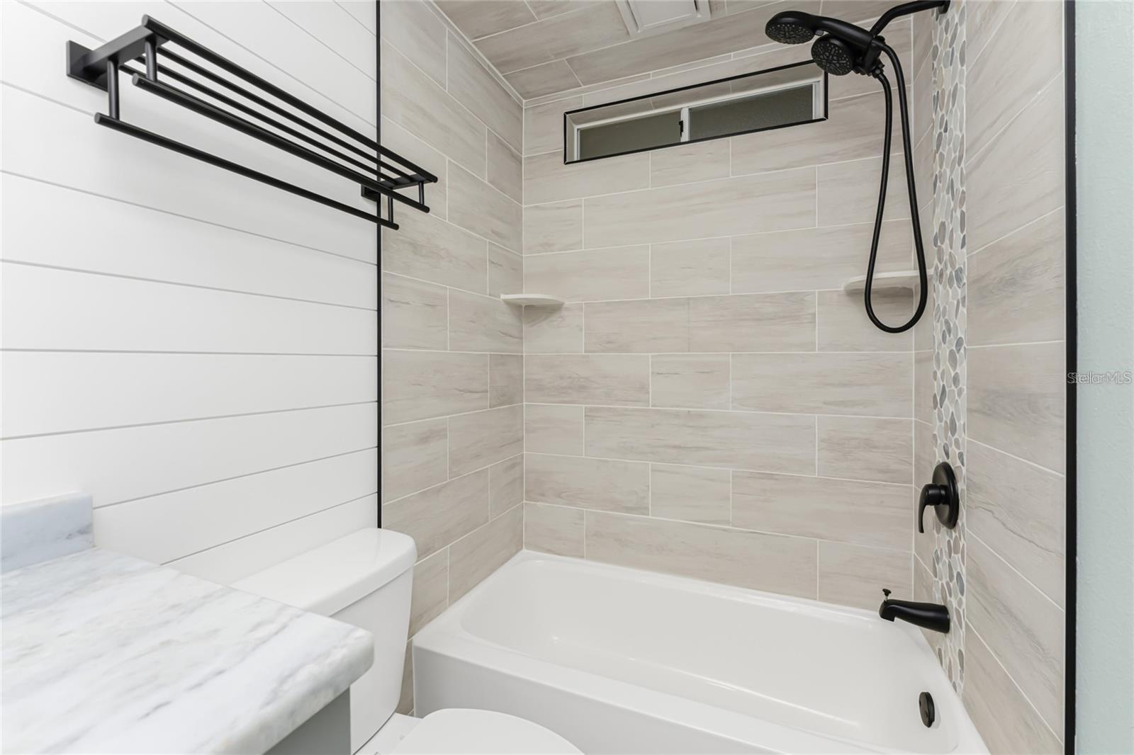 Image 42 of 48 For 11916 Newman Terrace