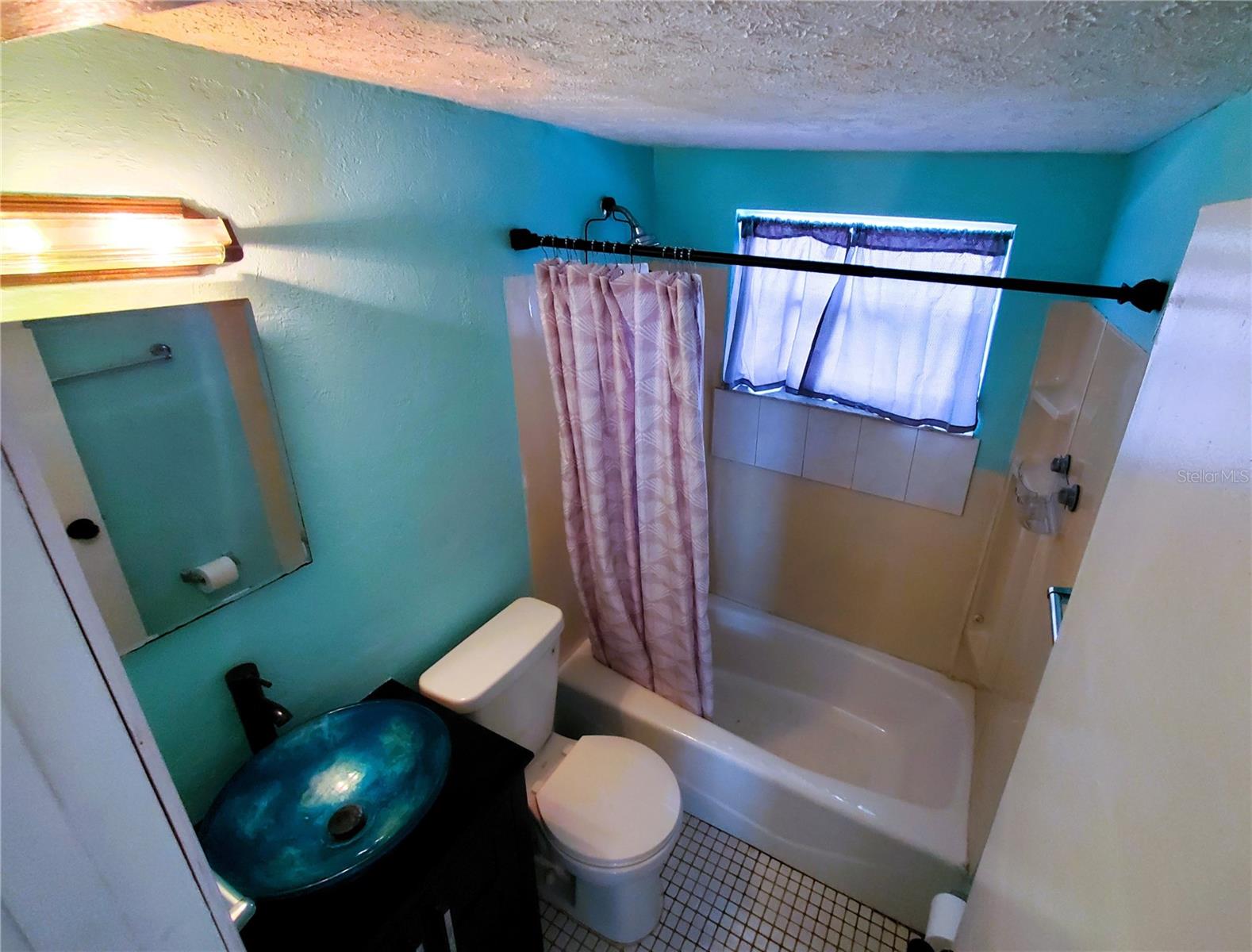 Image 17 of 39 For 8362 Osprey Road