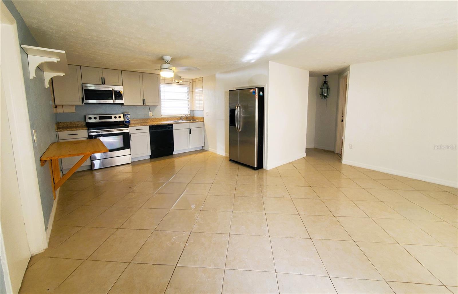 Image 6 of 39 For 8362 Osprey Road