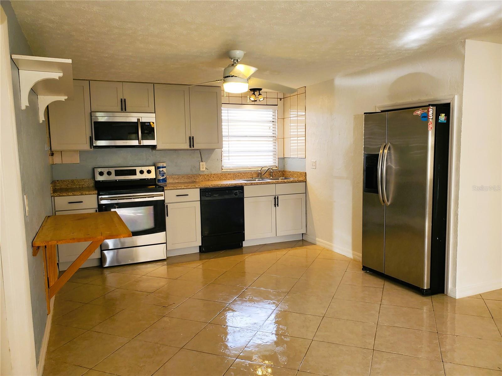 Image 7 of 39 For 8362 Osprey Road