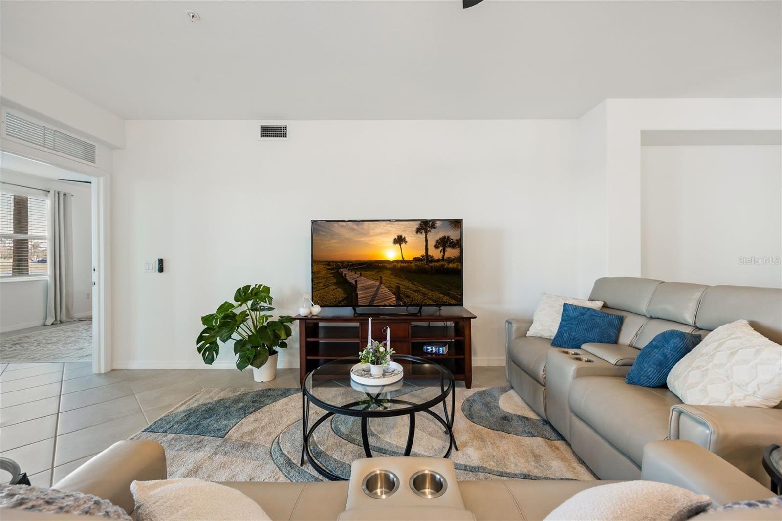 Image 14 of 49 For 14186 Poppy Field Loop 4911