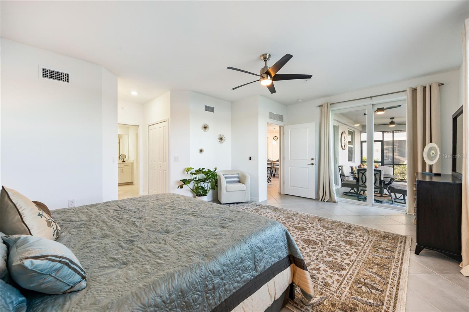 Image 23 of 49 For 14186 Poppy Field Loop 4911