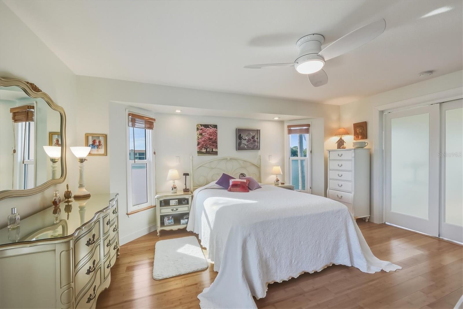 Image 26 of 47 For 2219 Cypress St