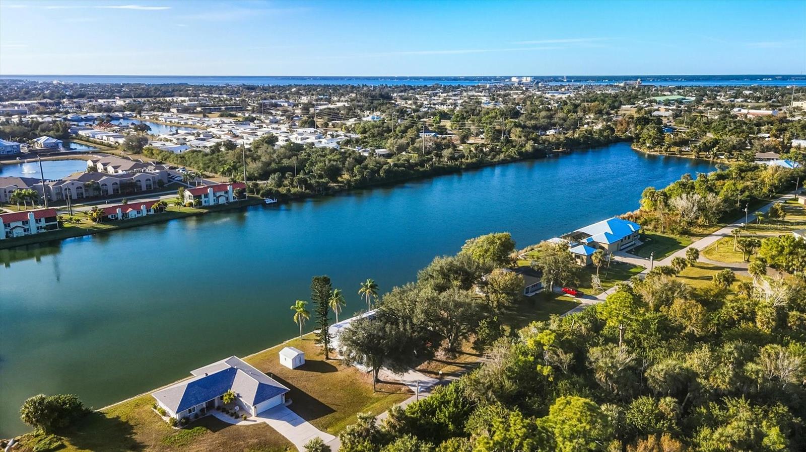 Image 41 of 47 For 2219 Cypress St