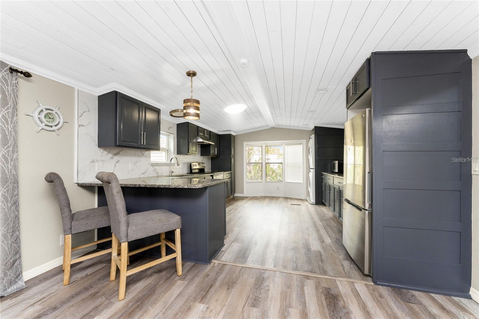 Image 17 of 52 For 15430 Olive Circle