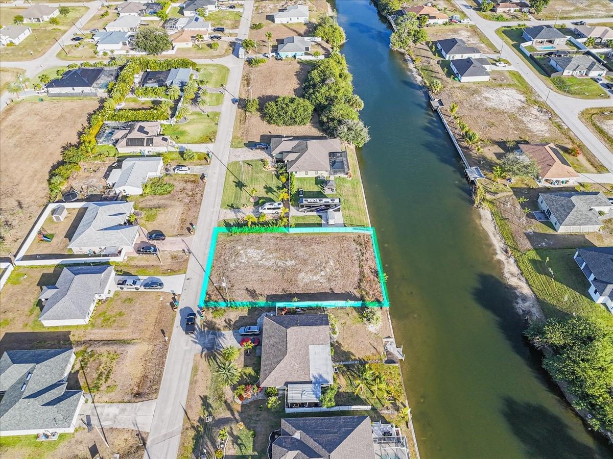 Image 21 of 41 For 322 20th Street