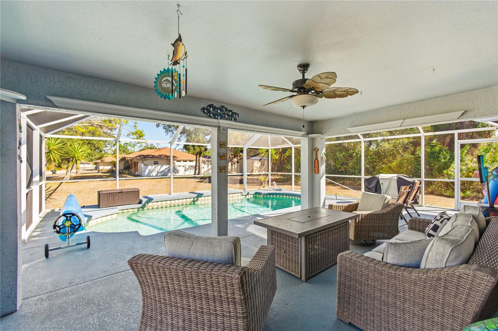 Image 22 of 48 For 5022 Bayberry Street