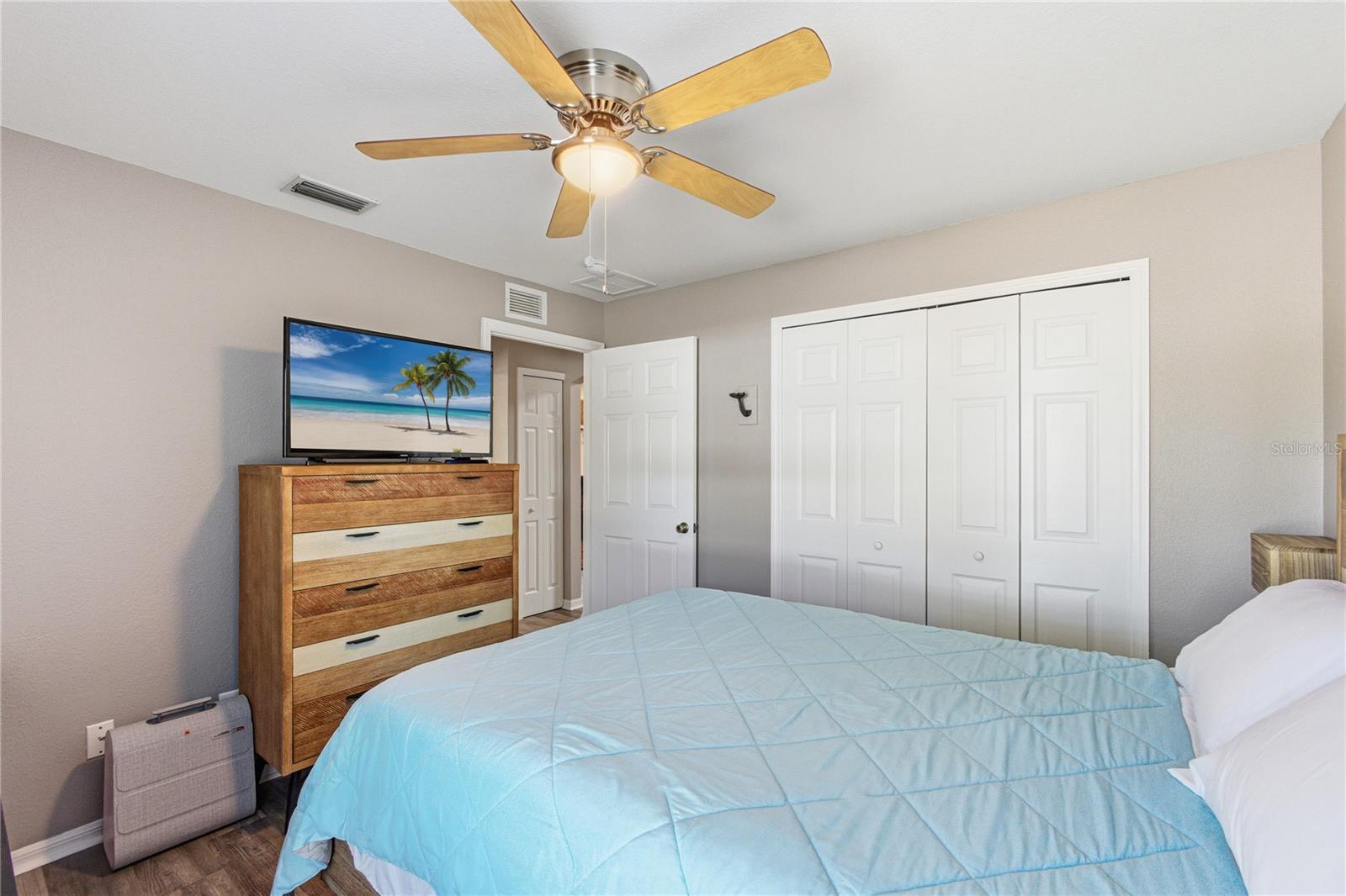 Image 33 of 48 For 5022 Bayberry Street