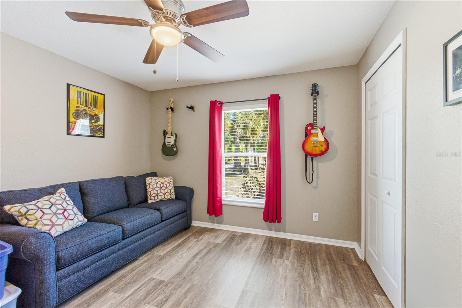 Image 35 of 48 For 5022 Bayberry Street