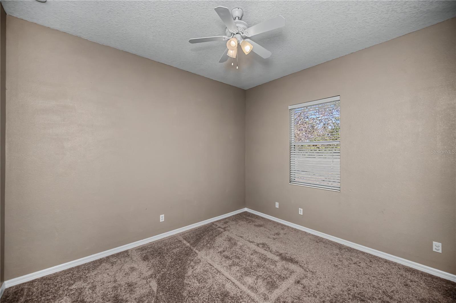 Image 40 of 51 For 7003 Spring Haven Drive